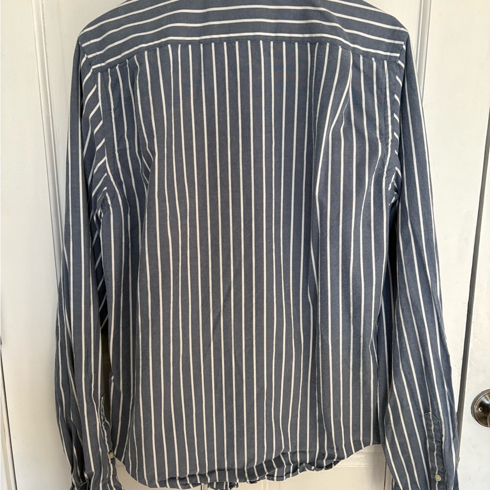 Abercrombie & Fitch Blue Striped Men's XL Button Down Muscle Shirt - Picture 4 of 4